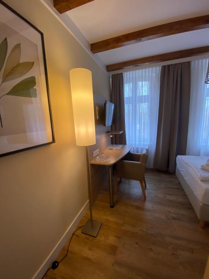 Hotel Sankt Georg Neubrandenburg Bagian luar foto